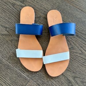 Joe Fresh Colour-block sandals flat in blue and white size 8